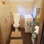 Adna Ferienhaus Bihać