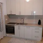 Adna Ferienhaus Bihać
