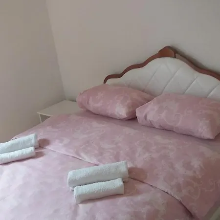 Дом отдыха Adna