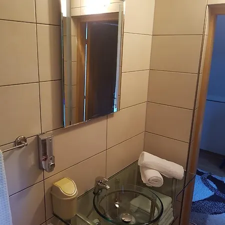 Adna * Бихач